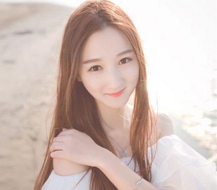 中分发型图片女中长发2017