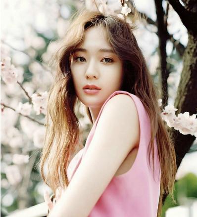 中分发型图片女中长发2017 中分发型图片女中长发2017