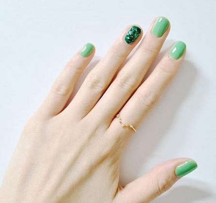 显手白的美甲图片2017