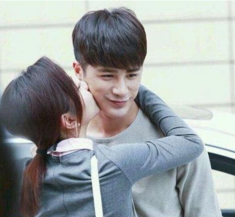 谭松韵狐狸的夏天发型和发色