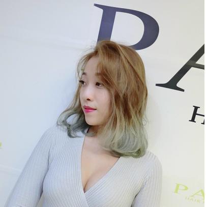 显年轻的短发发型