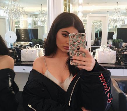 手机壳美甲CP正流行 创意美甲就是这么潮