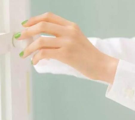 2017流行的美甲款式