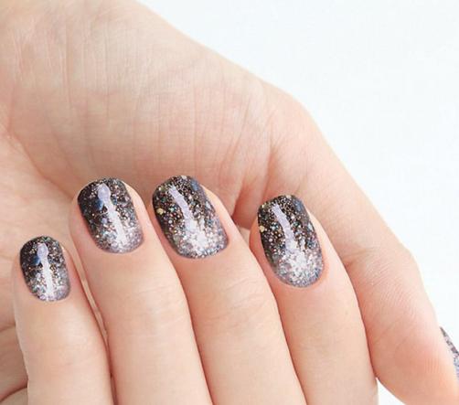 2017流行的美甲款式