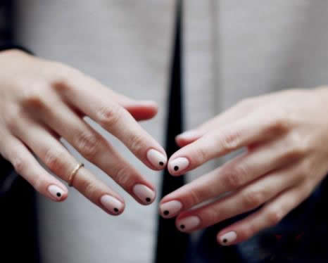 美甲2017新款图片可爱 夏季简单可爱的美甲更有魅力