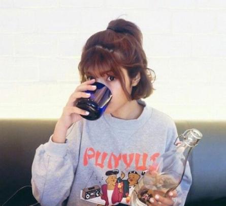 夏天留短发热怎么办？7款扎发让你轻爽更显气质