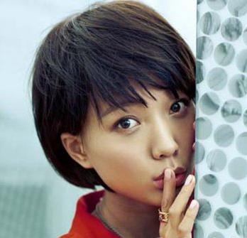 跨界歌王王珞丹发型