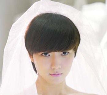 跨界歌王王珞丹发型