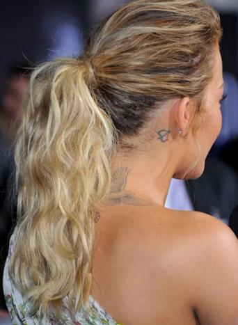 想告别千篇一律？小技巧让你轻松玩转马尾新造型