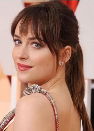 想告别千篇一律？小技巧让你轻松玩转马尾新造型