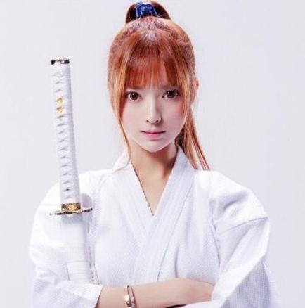 什么发色显皮肤白2017 什么发色显皮肤白2017