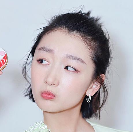 苹果头怎么扎好看 看明星怎么把苹果头扎出潮流范