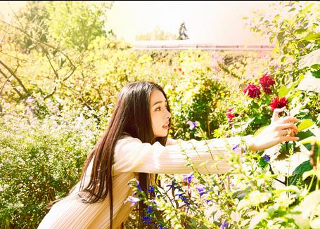 郭碧婷黑色长发美爆巴黎