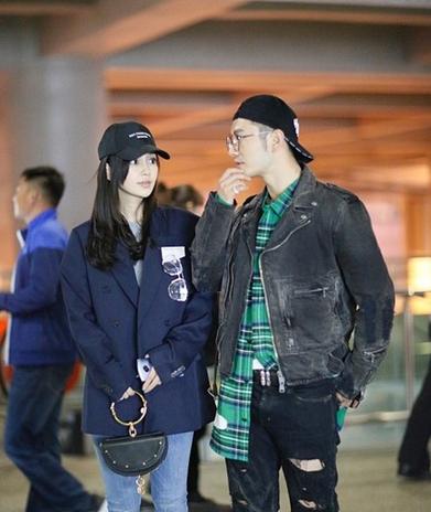 戴棒球帽适合什么发型