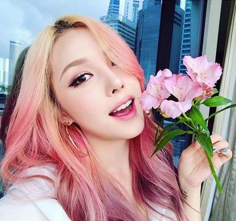 pony要结婚了 盘点韩国美妆大神Pony染过的所有发色