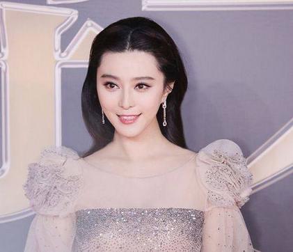 想让男神喜欢你 试试周冬雨同款刘海编发