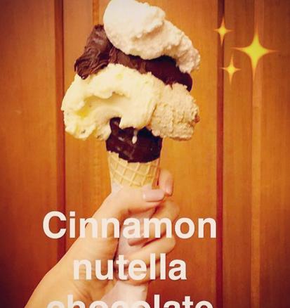 夏天美甲什么颜色好看