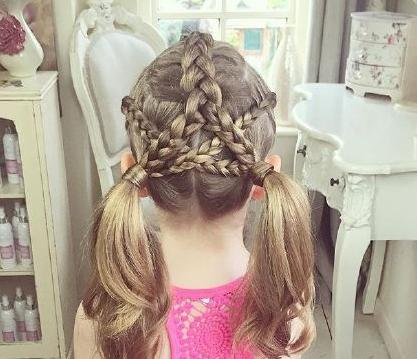 小女孩发型绑扎方法