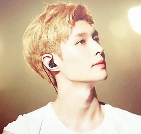 2017男生流行发型颜色 2017男生流行发型颜色