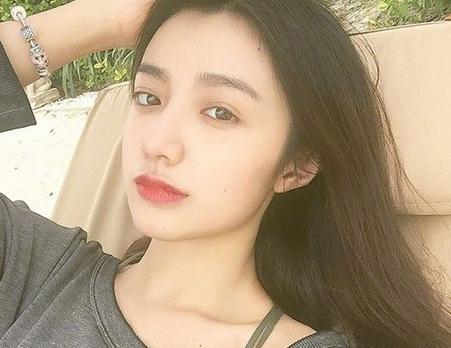 夏季好看的发型