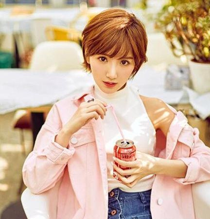 短发最好看的女星