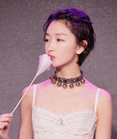 放飞齐耳发一寸 夏季让你性感加十分 放飞齐耳发一寸 夏季让你性感加十分