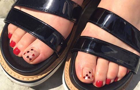 脚趾甲美甲图片2017夏