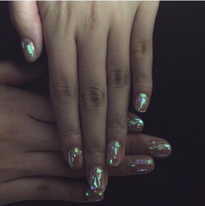 最适合夏季的美甲图片