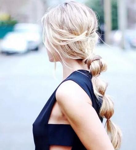 夏天扎头发简单凉快