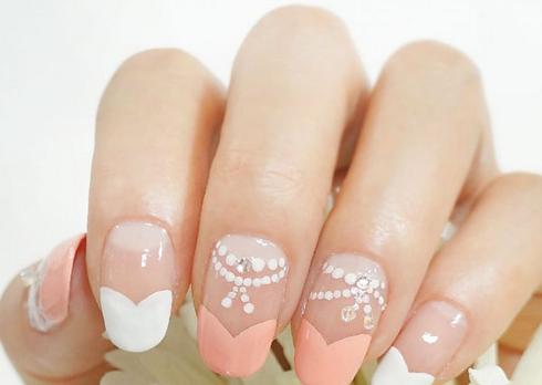 素雅蝴蝶结美甲教程