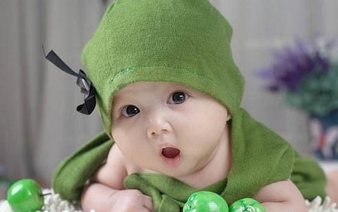 三个月宝宝大便绿色 三个月宝宝大便绿色