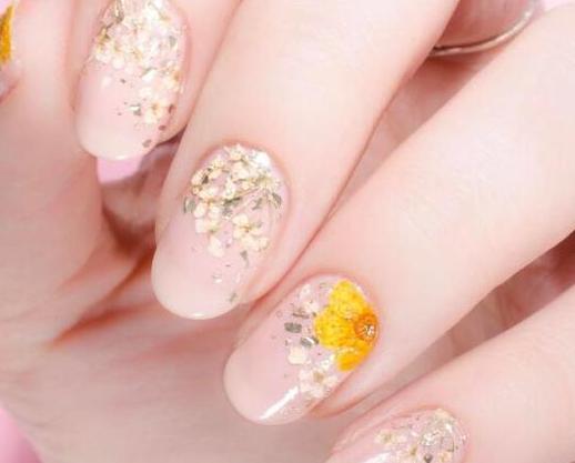 2017新娘美甲图片欣赏