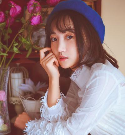 带帽子适合什么发型 带帽子适合什么发型