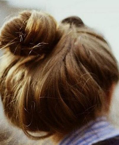 披肩短发怎么扎丸子头