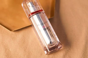 美白精华液排行榜10强 美白精华液推荐 美白精华液排行榜10强 美白精华液推荐