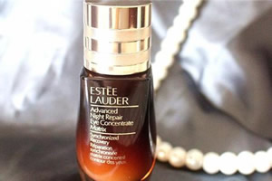 精华液早晚都要用吗