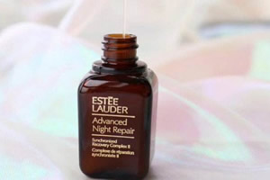 精华液的主要成分是什么作用是什么