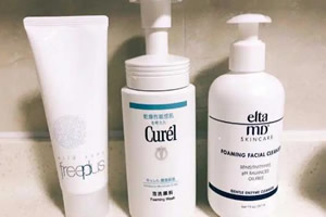 什么洗面奶最好用排行第一(城野紧致洁面泡沫)