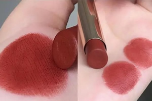 口红有必要买贵的吗(适合自己的才是最好的)